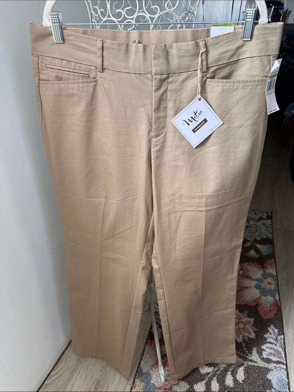 Dockers Sz 14  Straight-Leg Jeans in Khaki Tan NWT